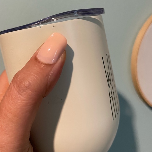 Wine Helps Rae Dunn Insulated Wine Tumbler NWT - Picture 6 of 6